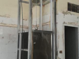 Thang tời thực phẩm là gì?